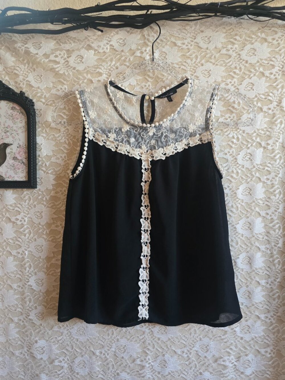 Black sleeveless blouse with crochet trim - boho-chic - whimsigoth - victorian